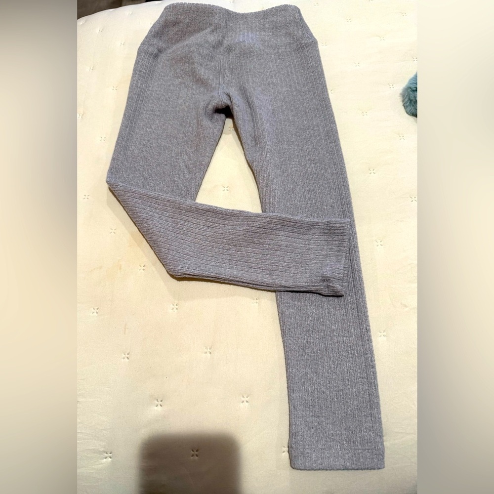 rumi+ryder Gray Leggings Size 6